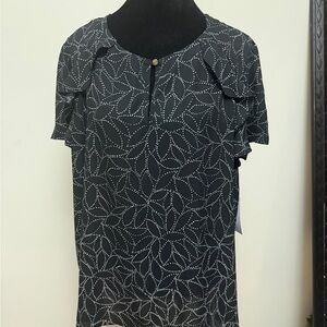 Liz Claiborne Black Short Sleeve Printed Blouse